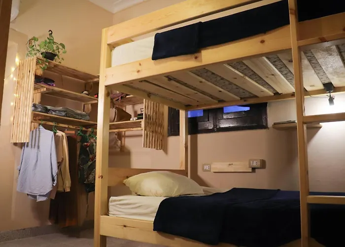 Tecoma Hostel *