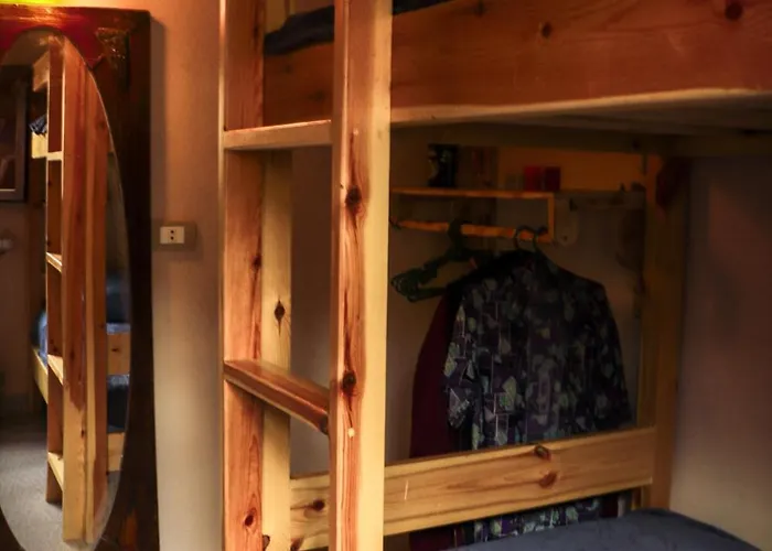 Hostel Tecoma *